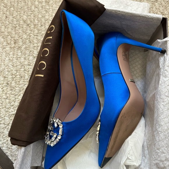 Gucci Women's Vibrant Blue Satin Heels - Picture 1 of 4